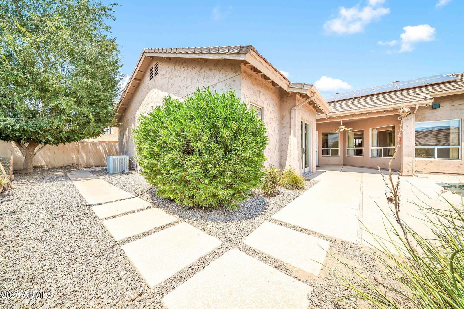 6521 W HILL Lane, Glendale, AZ 85310 — photo 33 of 54