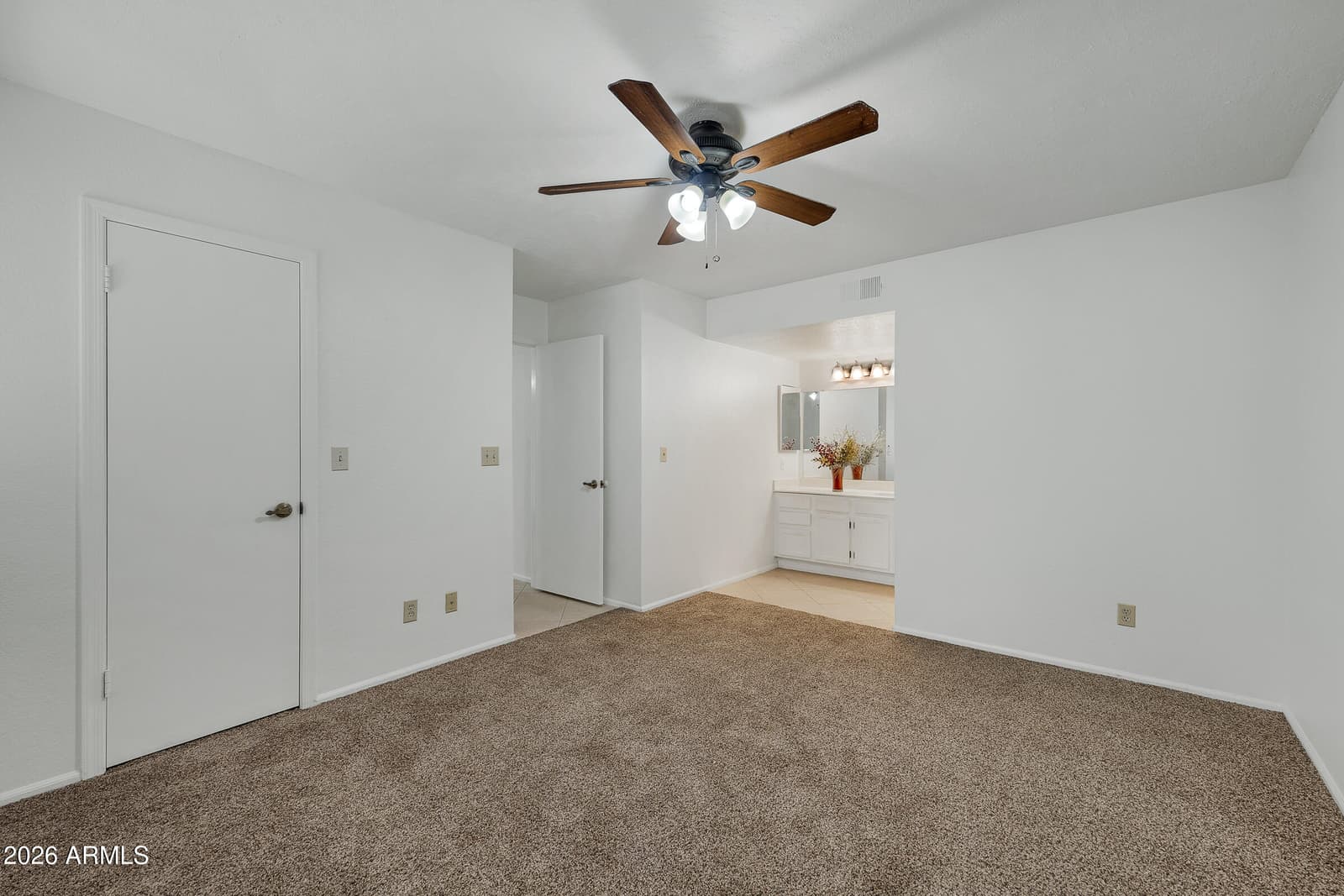 10610 S 48TH Street 1057, Phoenix, AZ 85044 — photo 17 of 32