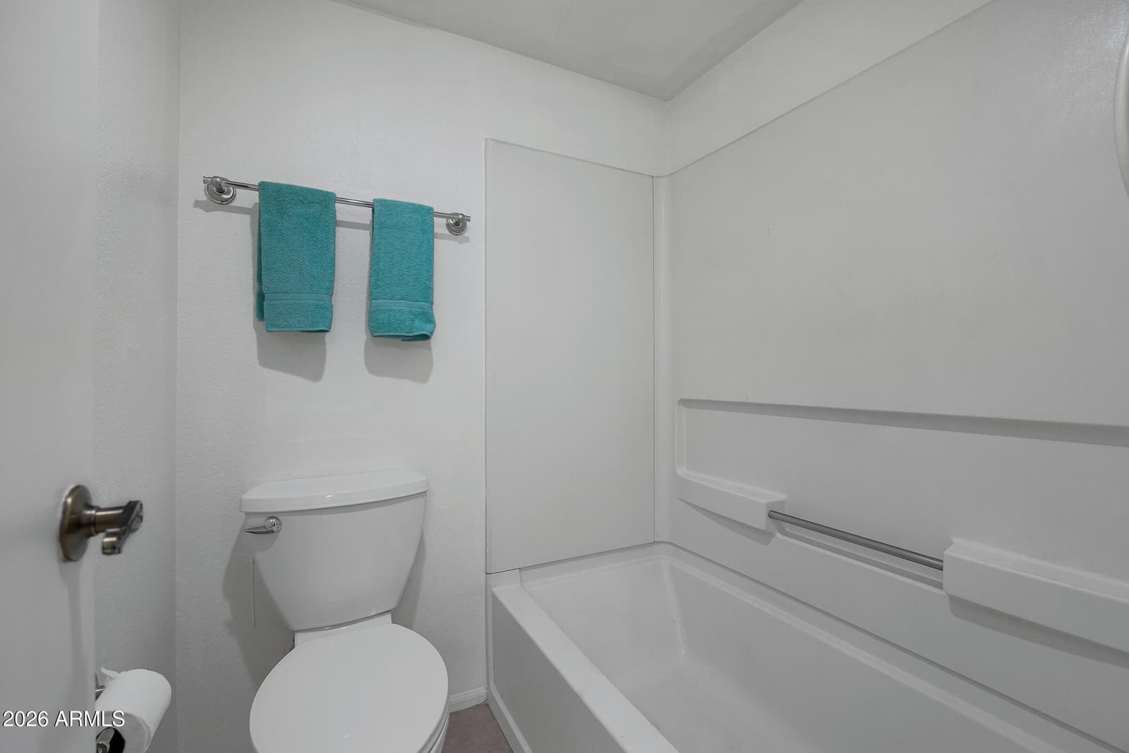 10610 S 48TH Street 1057, Phoenix, AZ 85044 — photo 25 of 32