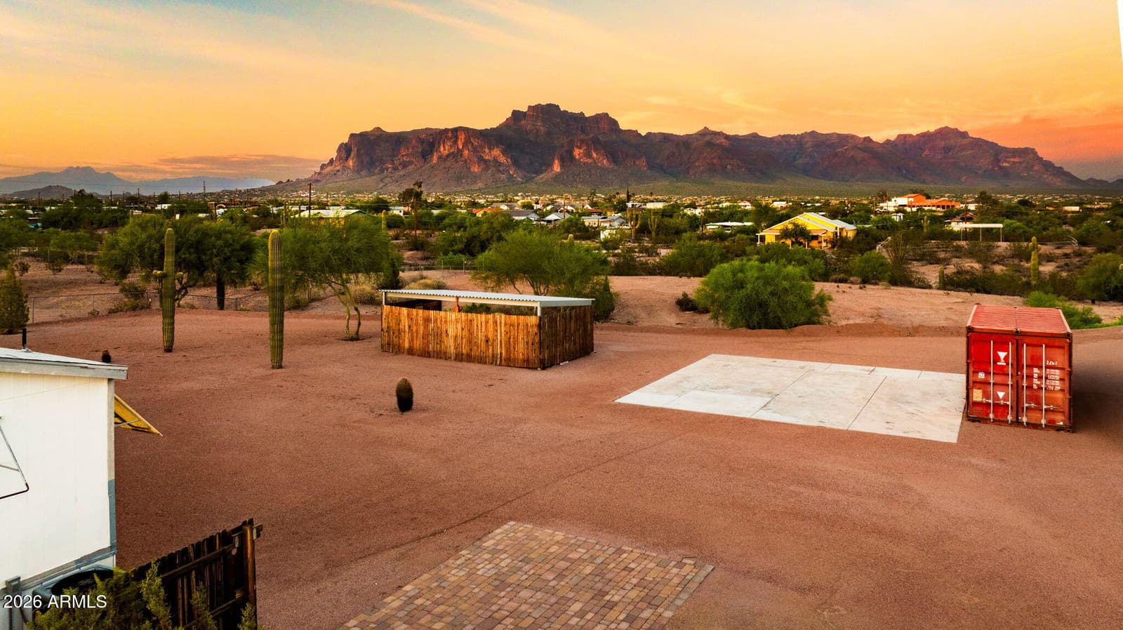 1071 S STAGECOACH Road, Apache Junction, AZ 85119 — photo 1 of 16