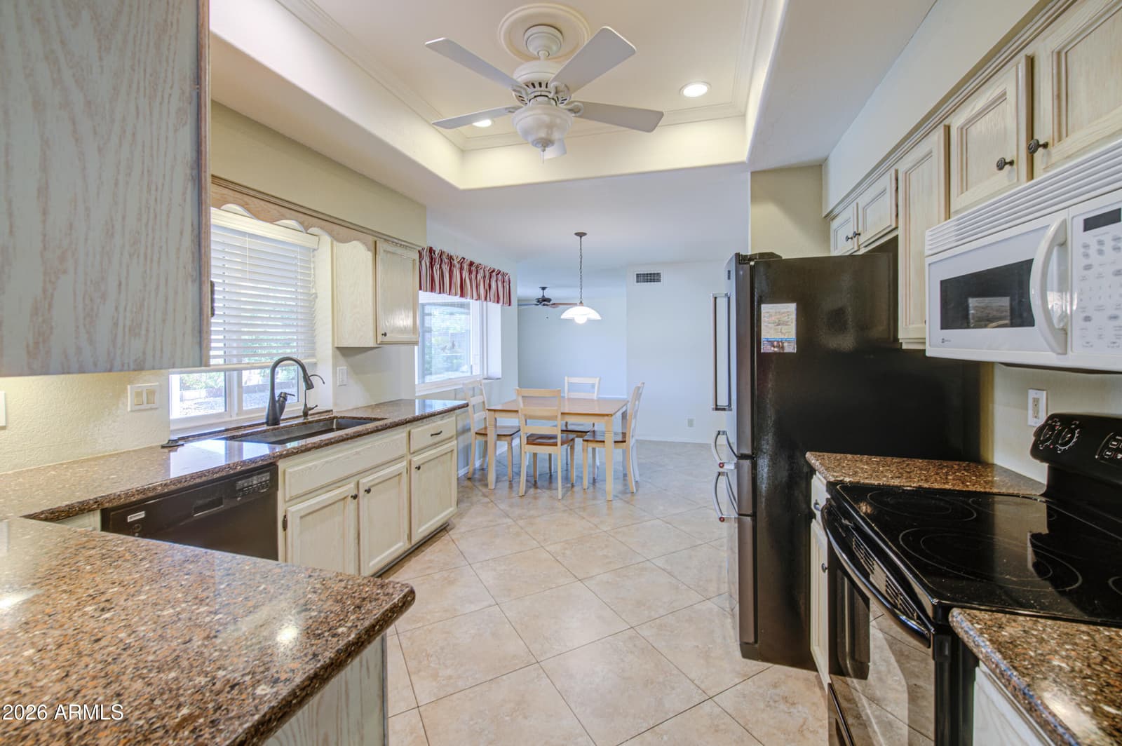 8250 E NARANJA Avenue, Mesa, AZ 85209 — photo 10 of 44