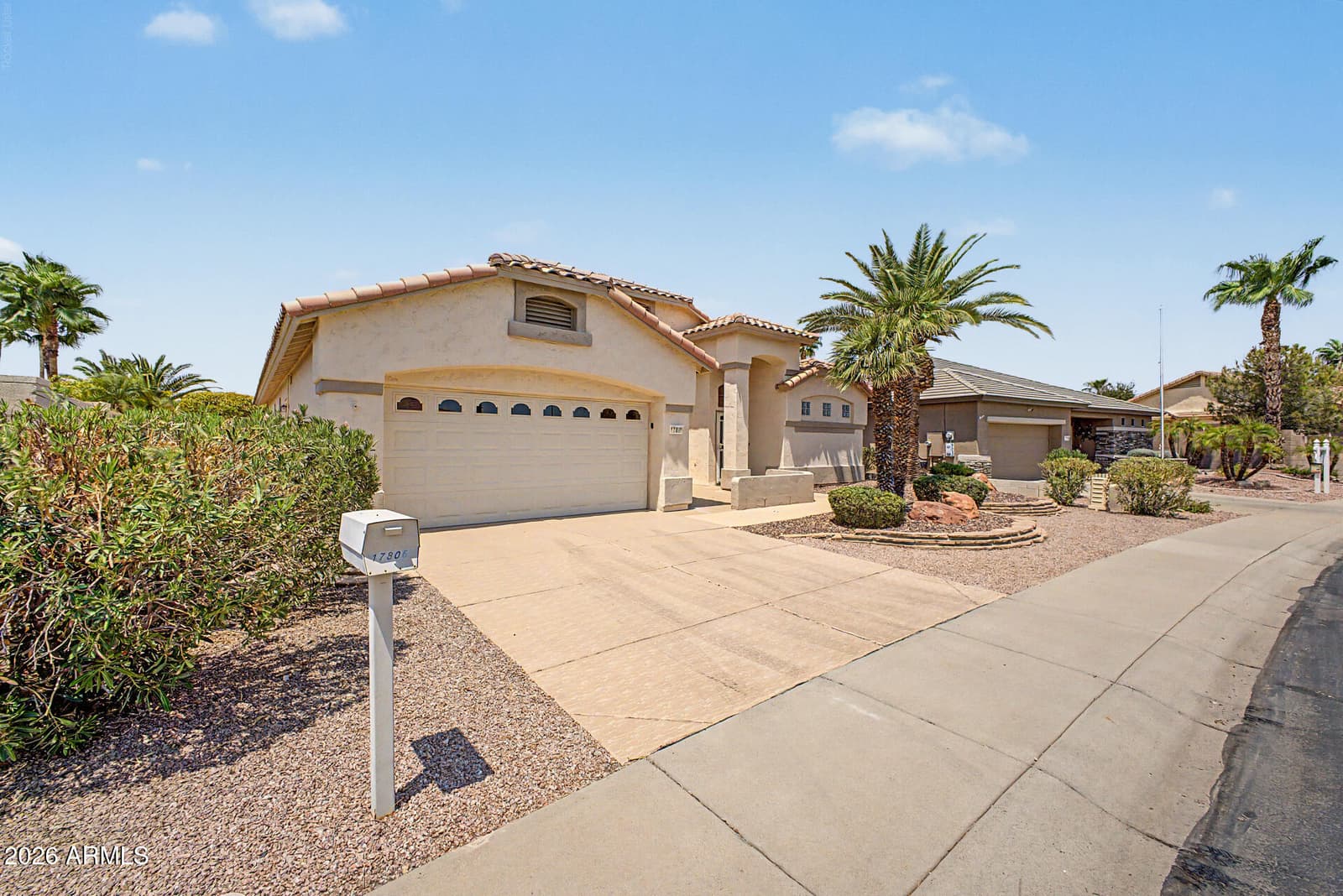 17806 N BECKE Lane, Surprise, AZ 85374 — photo 5 of 66