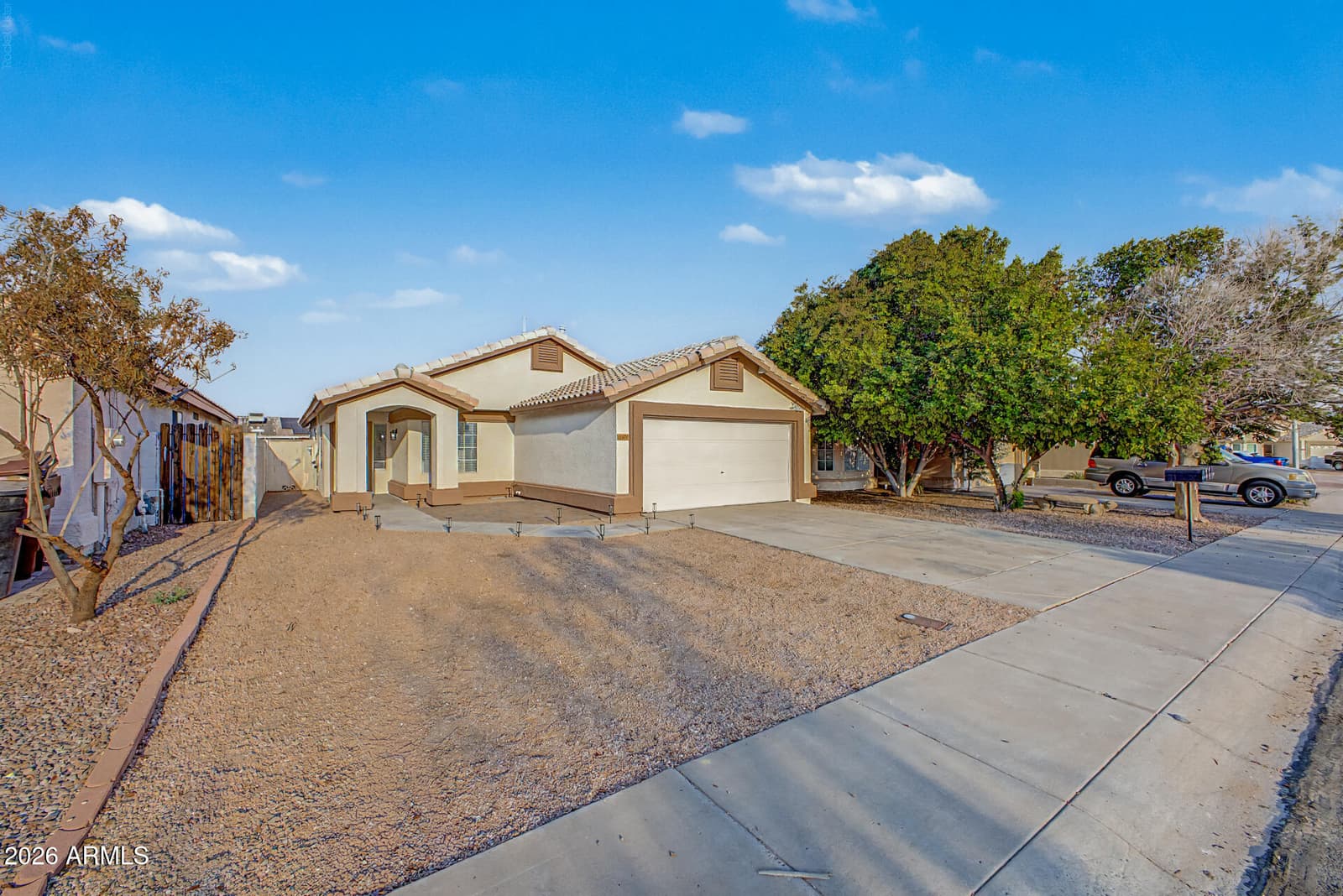 12475 N 83RD Drive, Peoria, AZ 85381 — photo 2 of 27