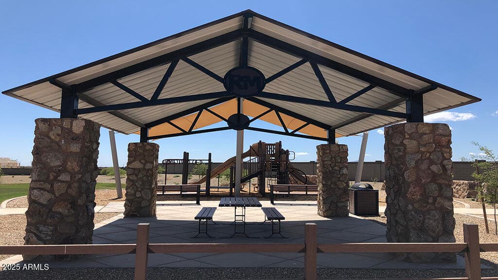 25539 N 147TH Drive, Surprise, AZ 85387 — photo 3 of 9