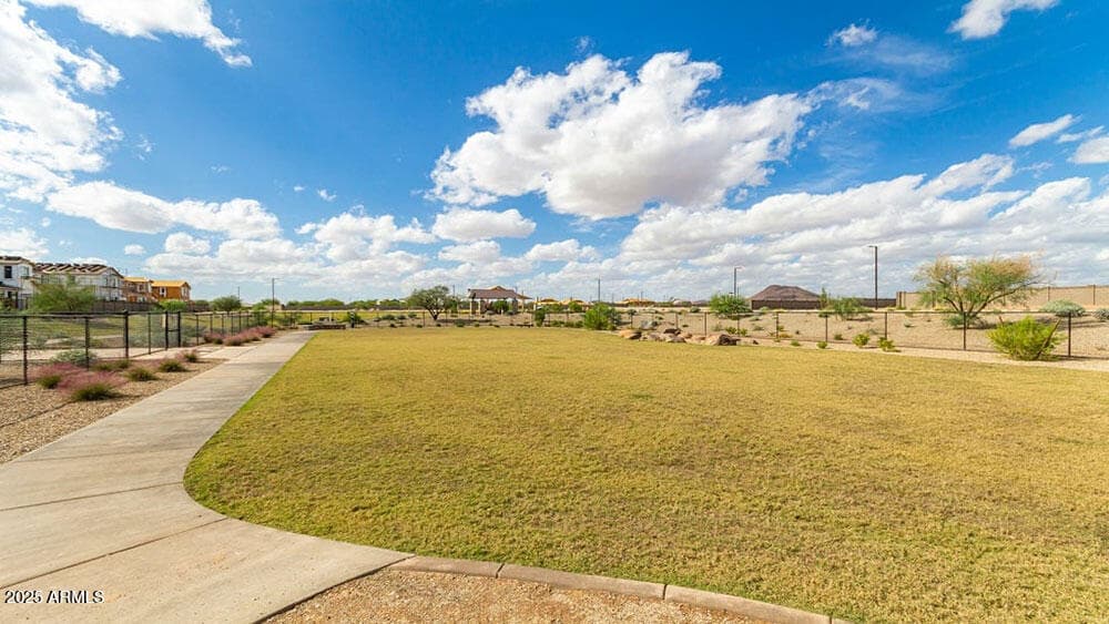 25539 N 147TH Drive, Surprise, AZ 85387 — photo 6 of 9