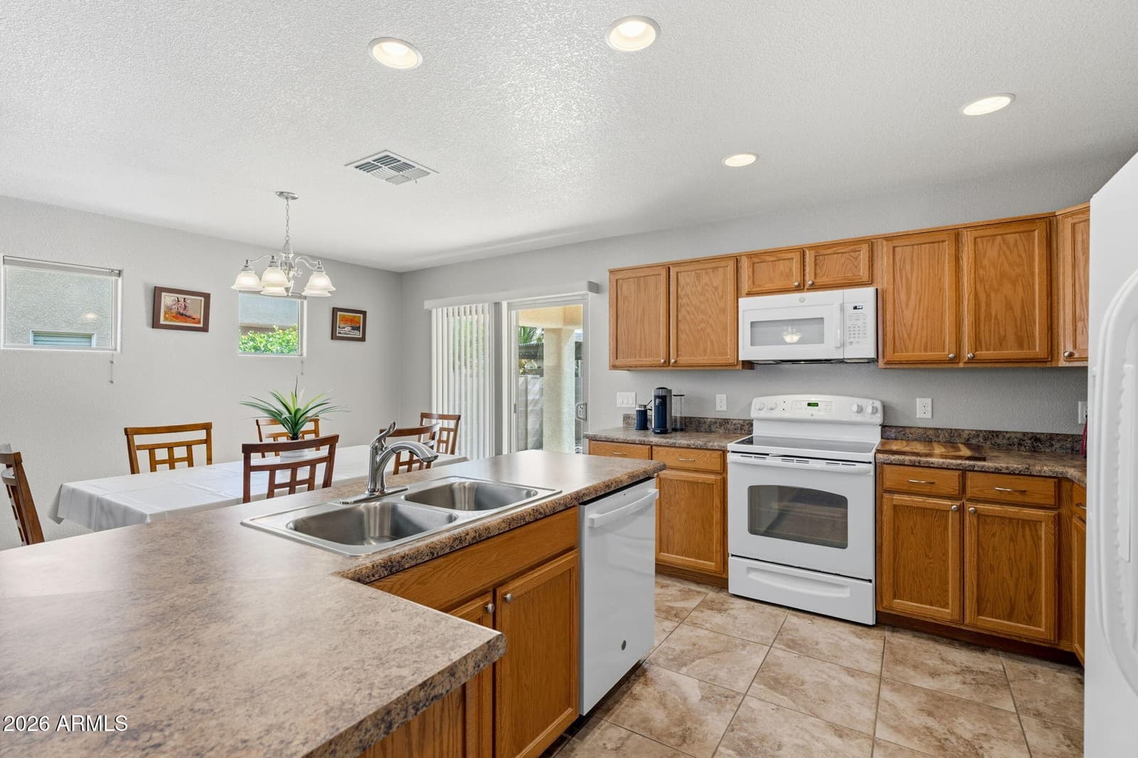 5430 LOS GATOS Court, Sierra Vista, AZ 85635 — photo 19 of 46