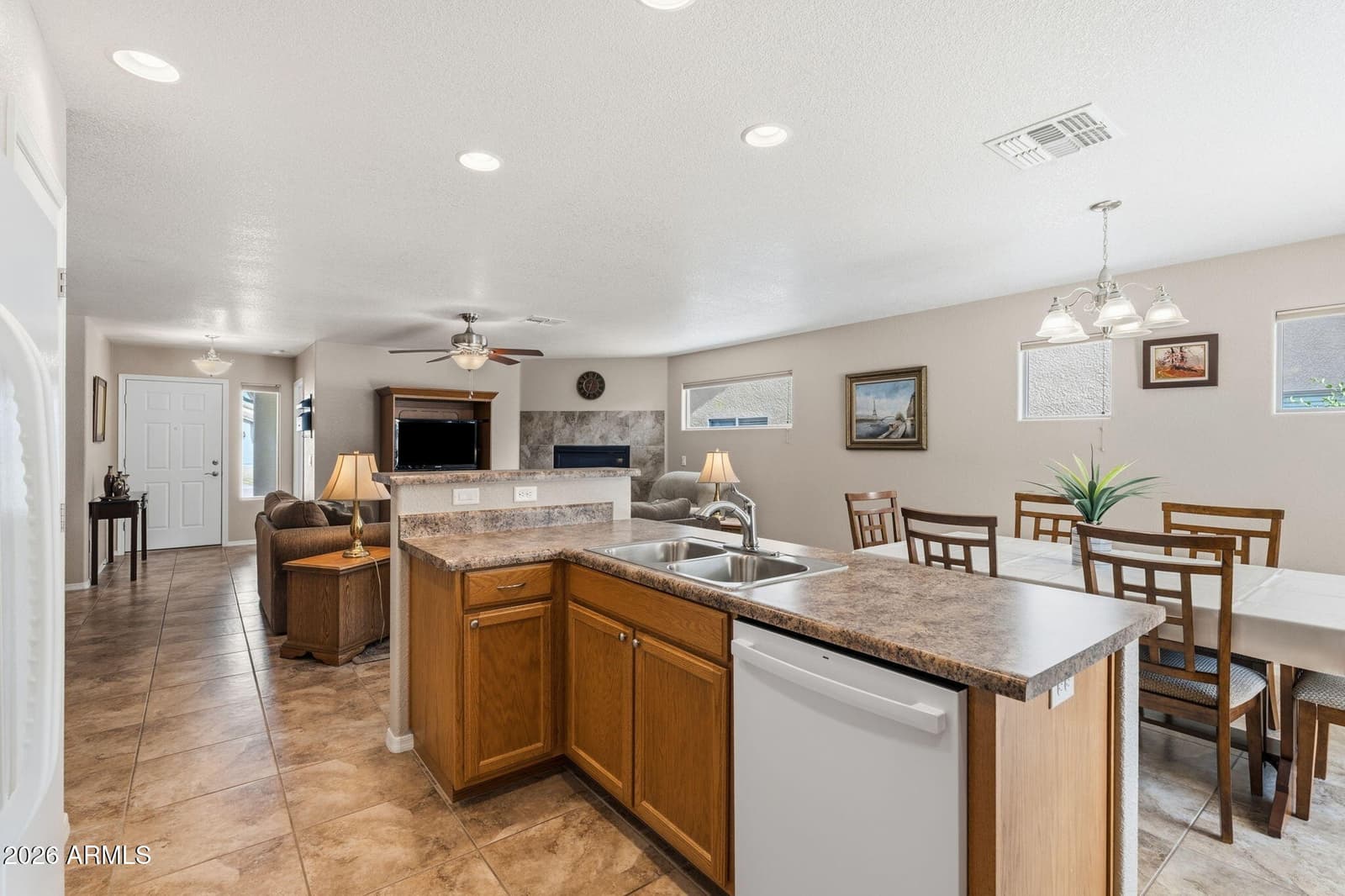 5430 LOS GATOS Court, Sierra Vista, AZ 85635 — photo 20 of 46