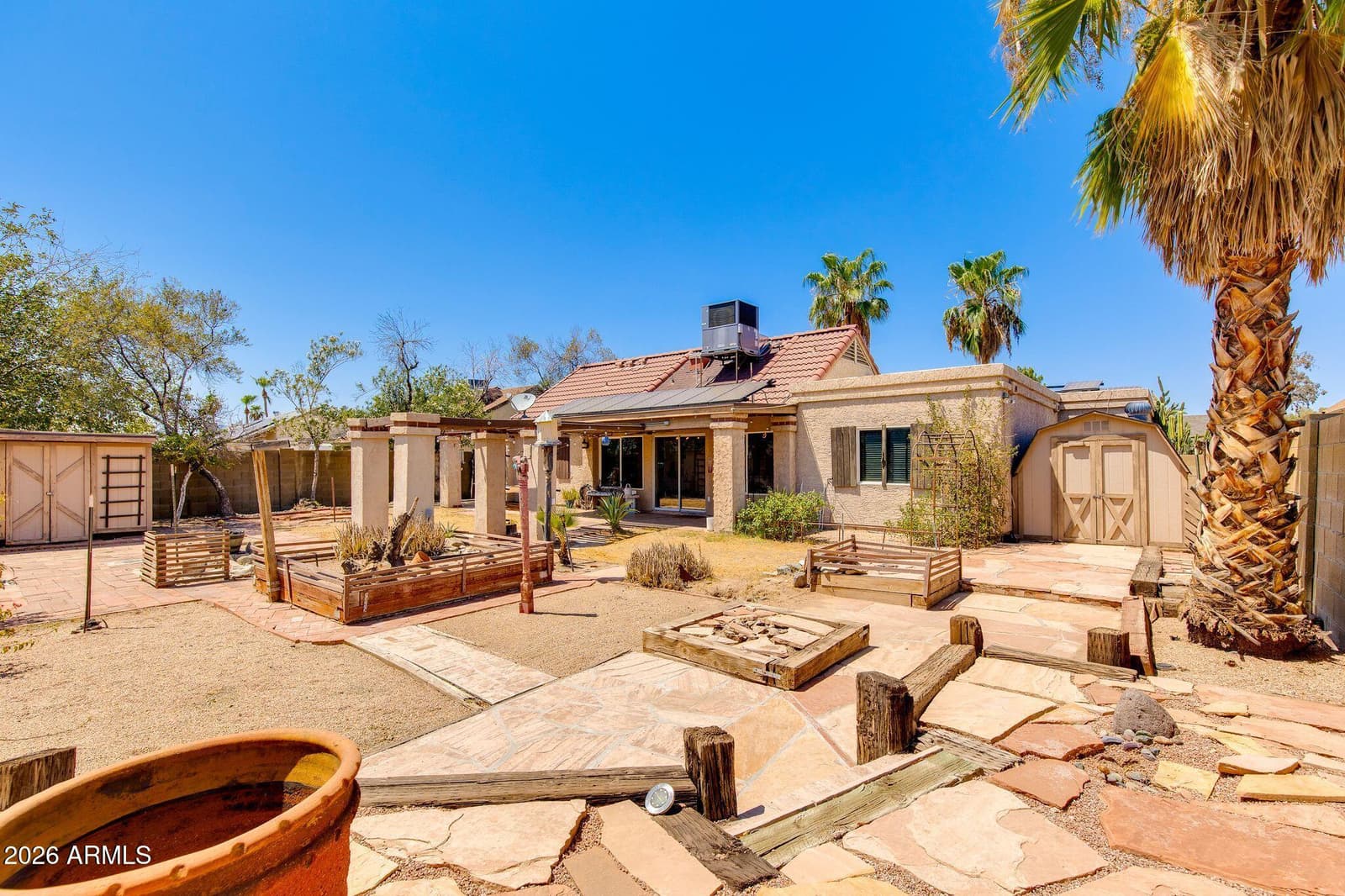 825 E PIUTE Avenue, Phoenix, AZ 85024 — photo 41 of 50