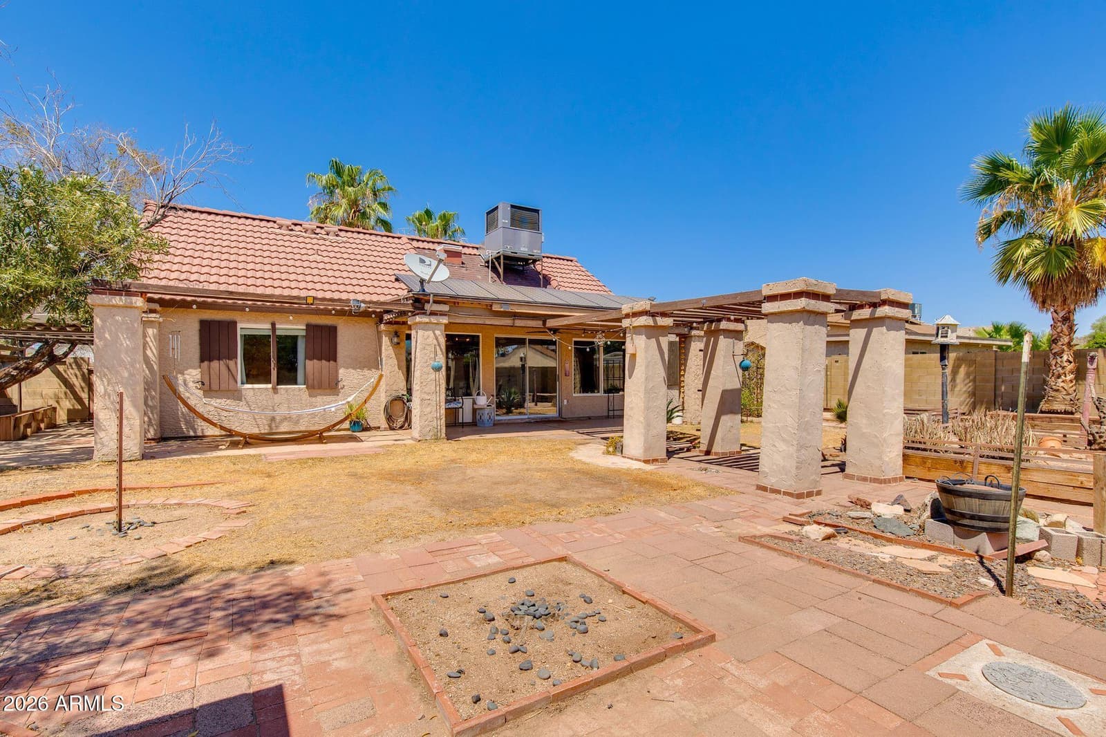 825 E PIUTE Avenue, Phoenix, AZ 85024 — photo 46 of 50