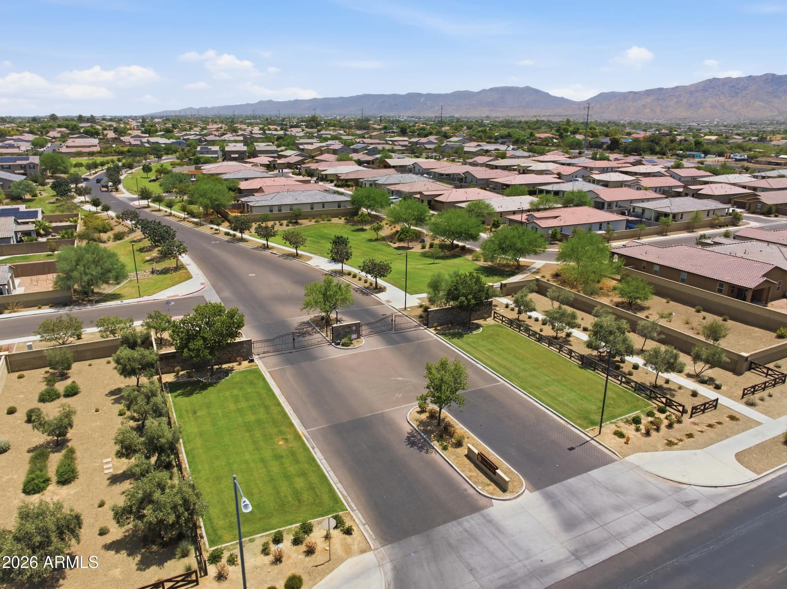3340 W CARTER Road, Phoenix, AZ 85041 — photo 45 of 47