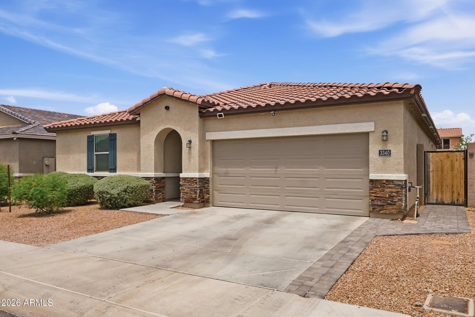 3340 W CARTER Road, Phoenix, AZ 85041 — photo 3 of 47