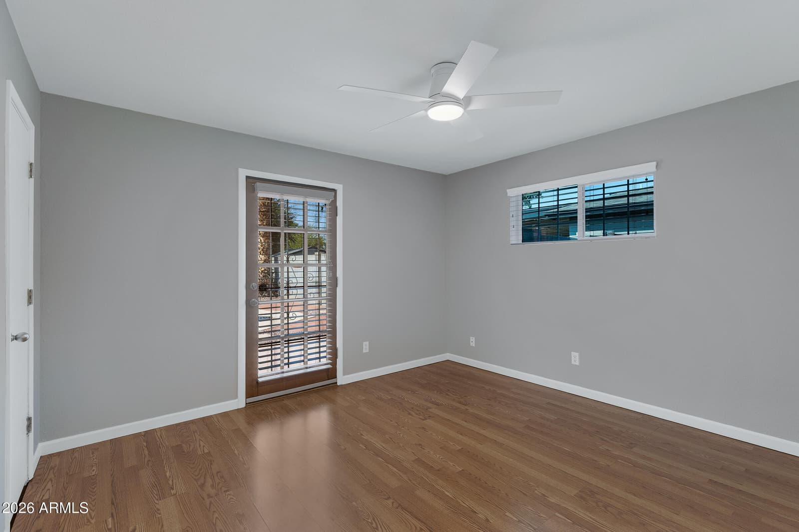 817 W OREGON Avenue, Phoenix, AZ 85013 — photo 16 of 26