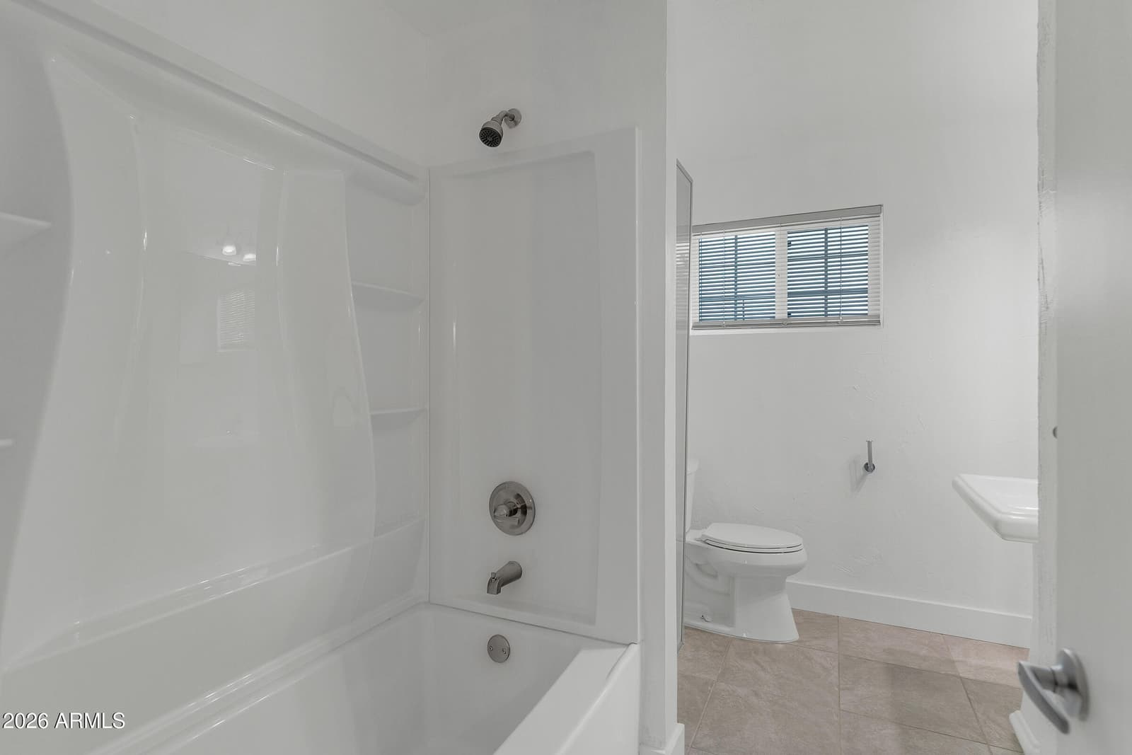 817 W OREGON Avenue, Phoenix, AZ 85013 — photo 17 of 26