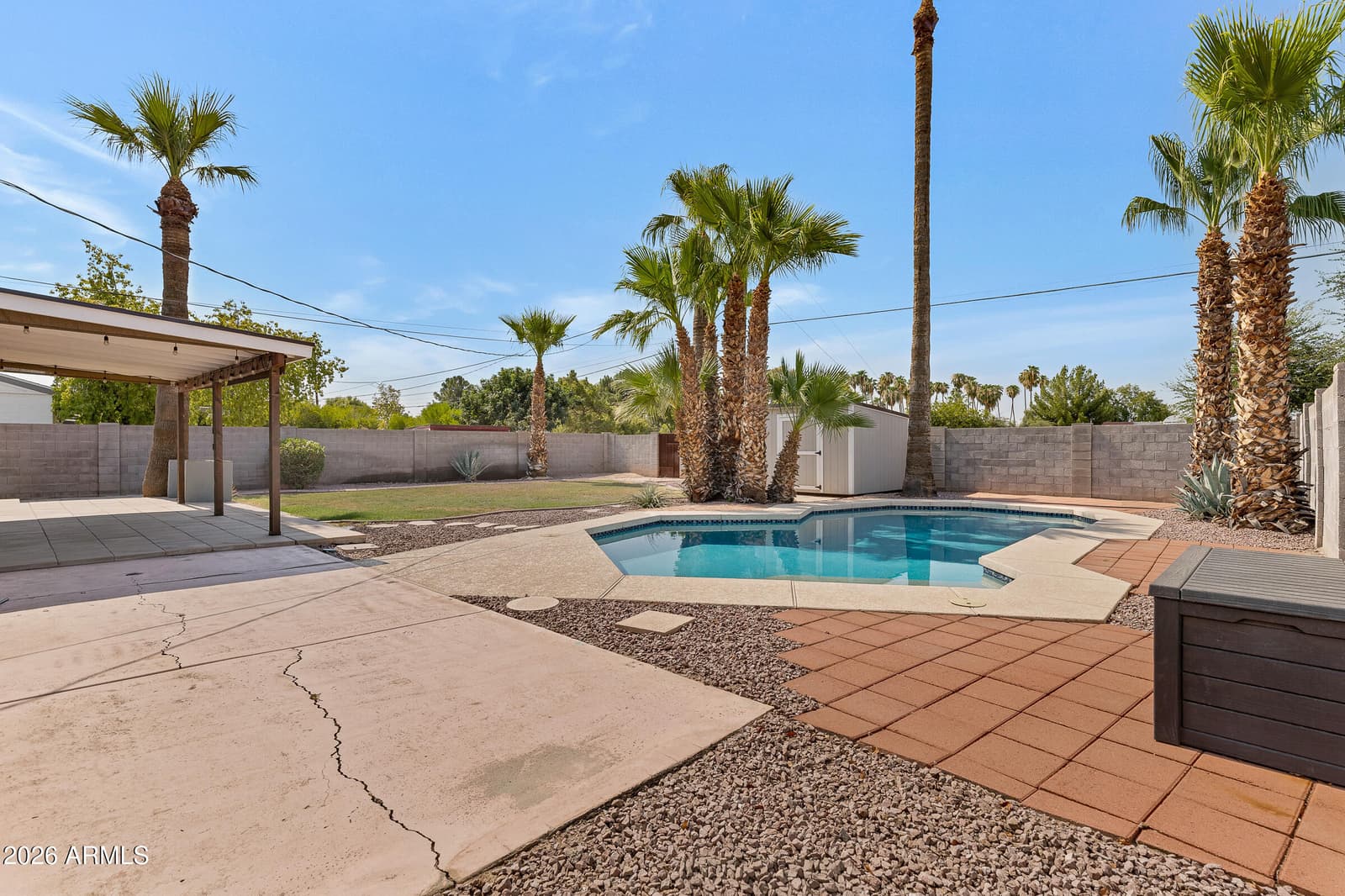 817 W OREGON Avenue, Phoenix, AZ 85013 — photo 24 of 26