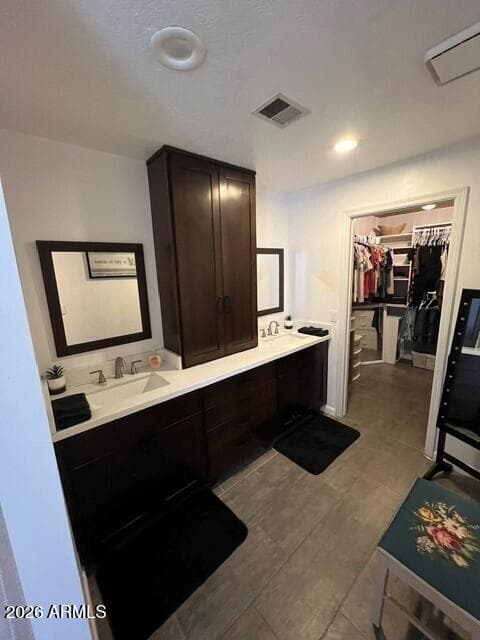 6427 W SHAW BUTTE Drive, Glendale, AZ 85304 — photo 10 of 26