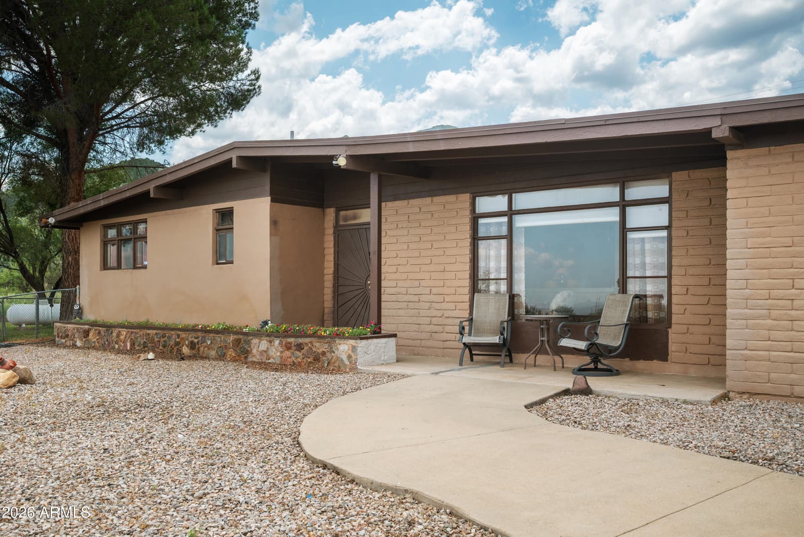 8056 S VATO Lane, Hereford, AZ 85615 — photo 8 of 54