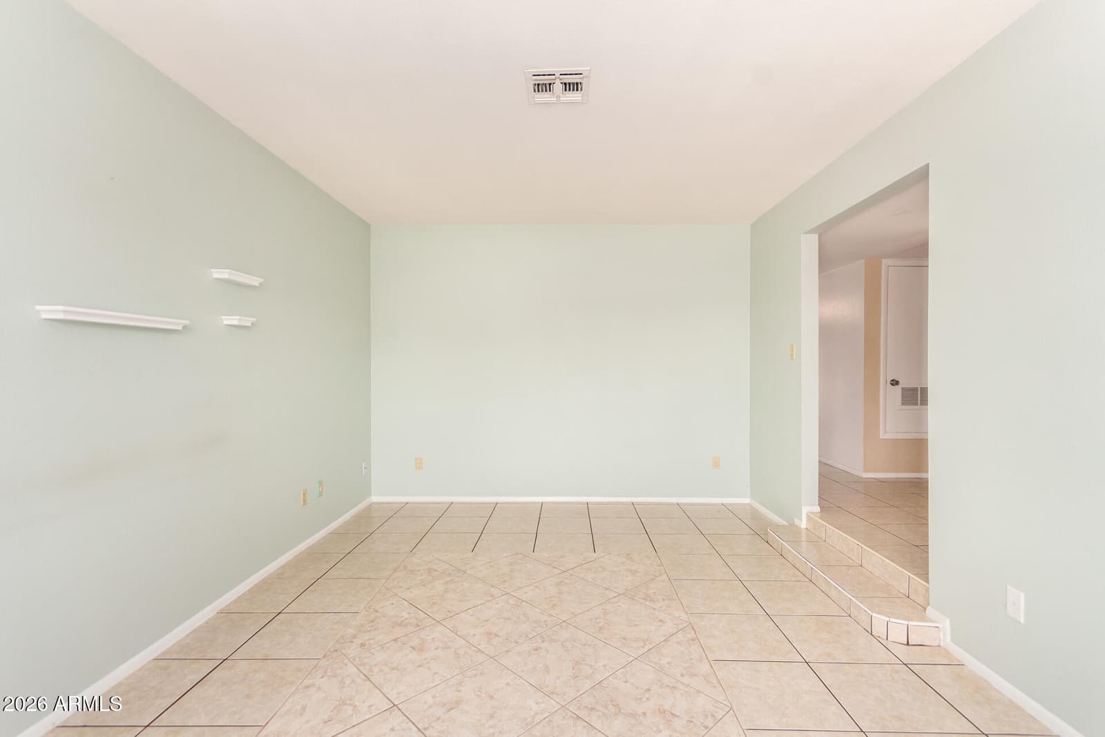 11630 N 25th Avenue, Phoenix, AZ 85029 — photo 4 of 33