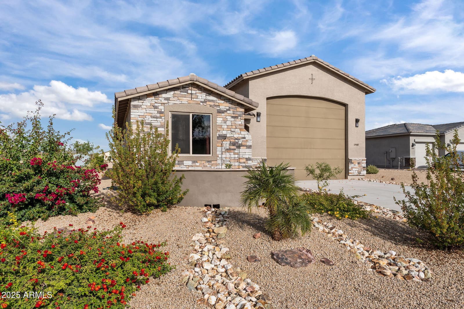 1900 W RINGO Road, Wickenburg, AZ 85390 — photo 8 of 37