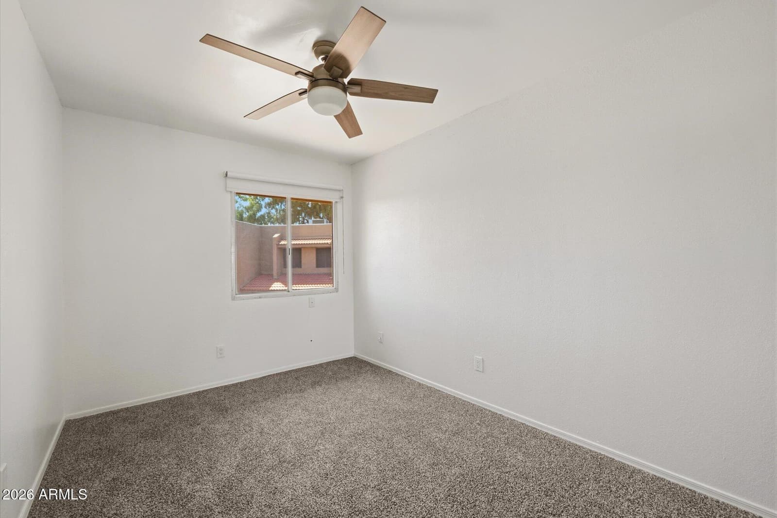 7331 N 44TH Avenue, Glendale, AZ 85301 — photo 7 of 20