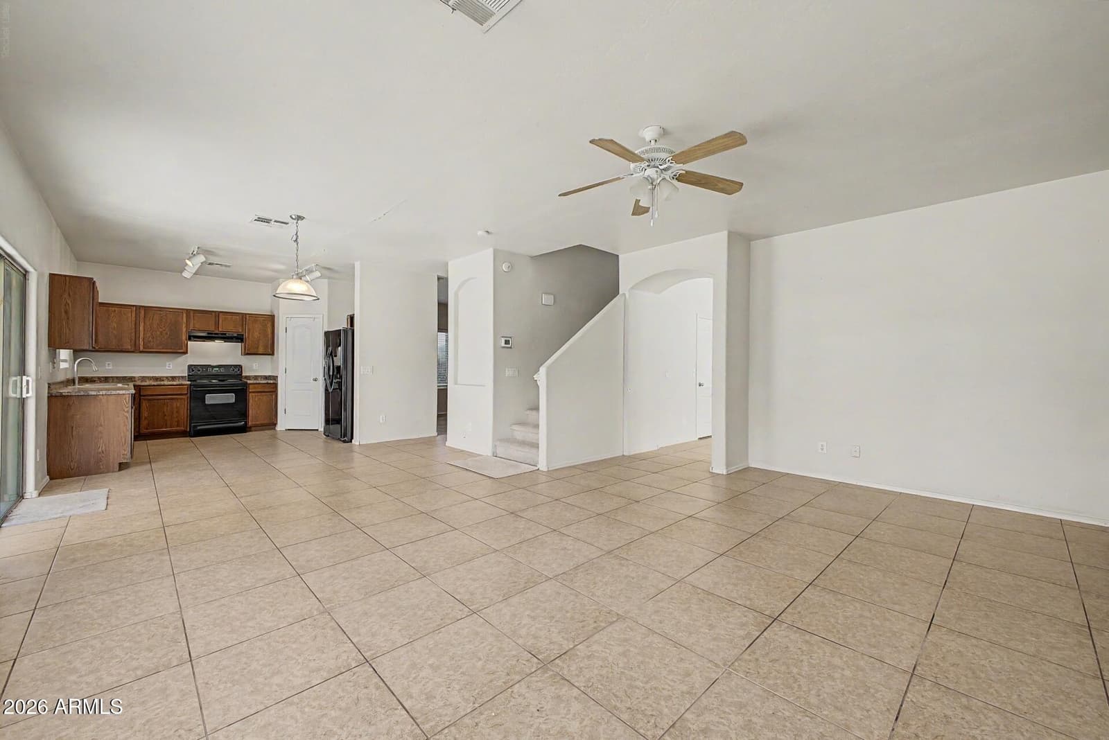 8722 W HEBER Road, Tolleson, AZ 85353 — photo 3 of 29
