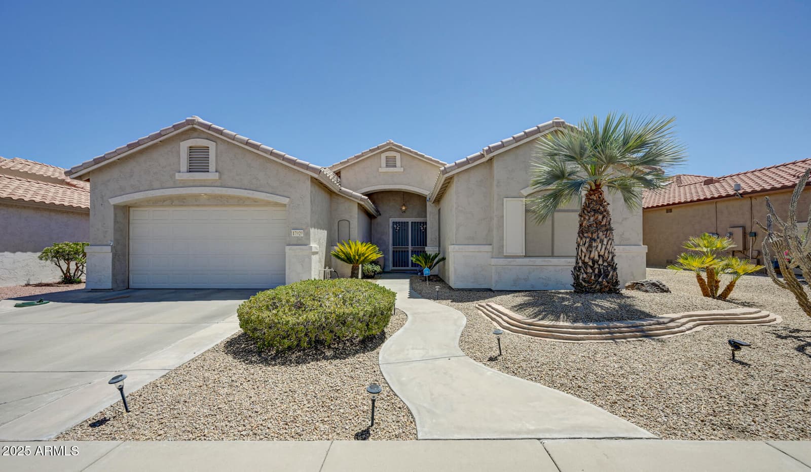 17929 W BUENA VISTA Drive, Surprise, AZ 85374 — photo 1 of 24