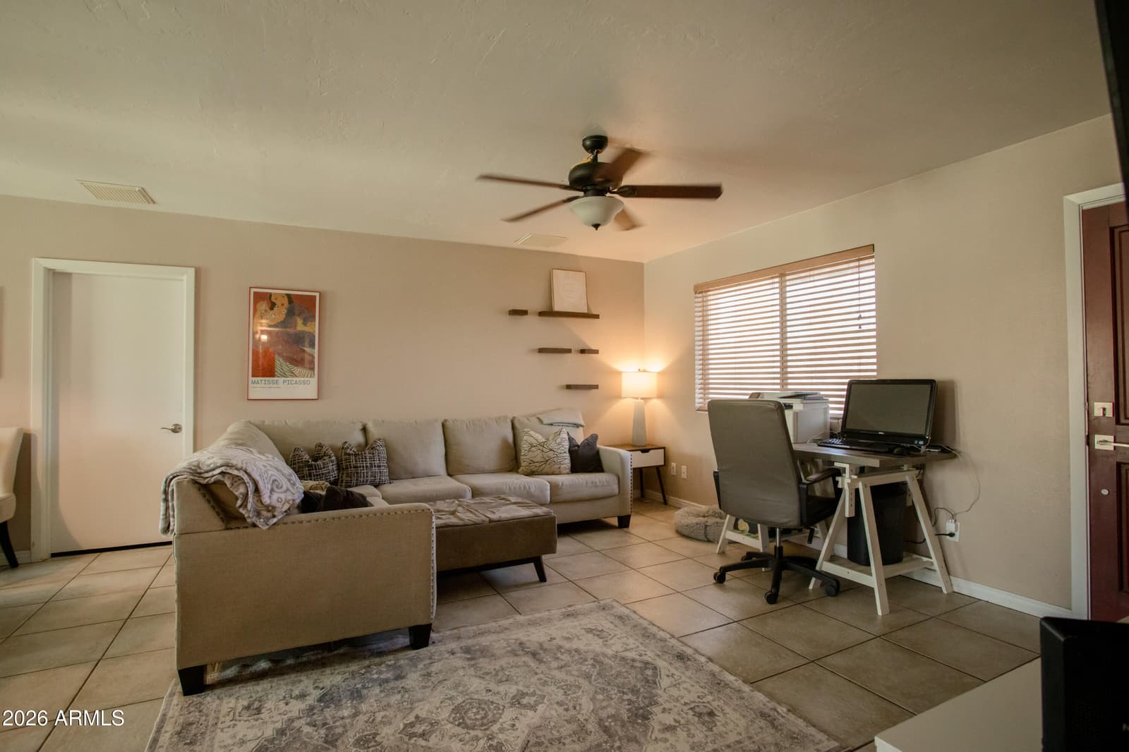 1008 W MURIEL Drive, Phoenix, AZ 85023 — photo 4 of 24