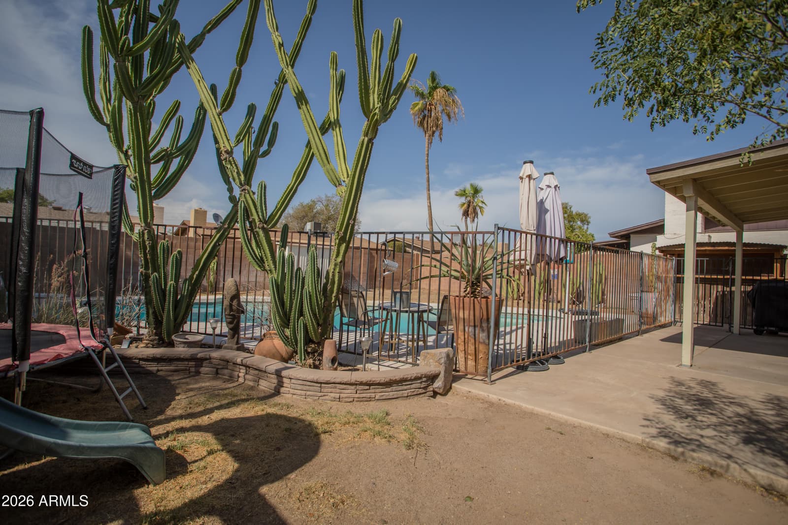 1008 W MURIEL Drive, Phoenix, AZ 85023 — photo 16 of 24