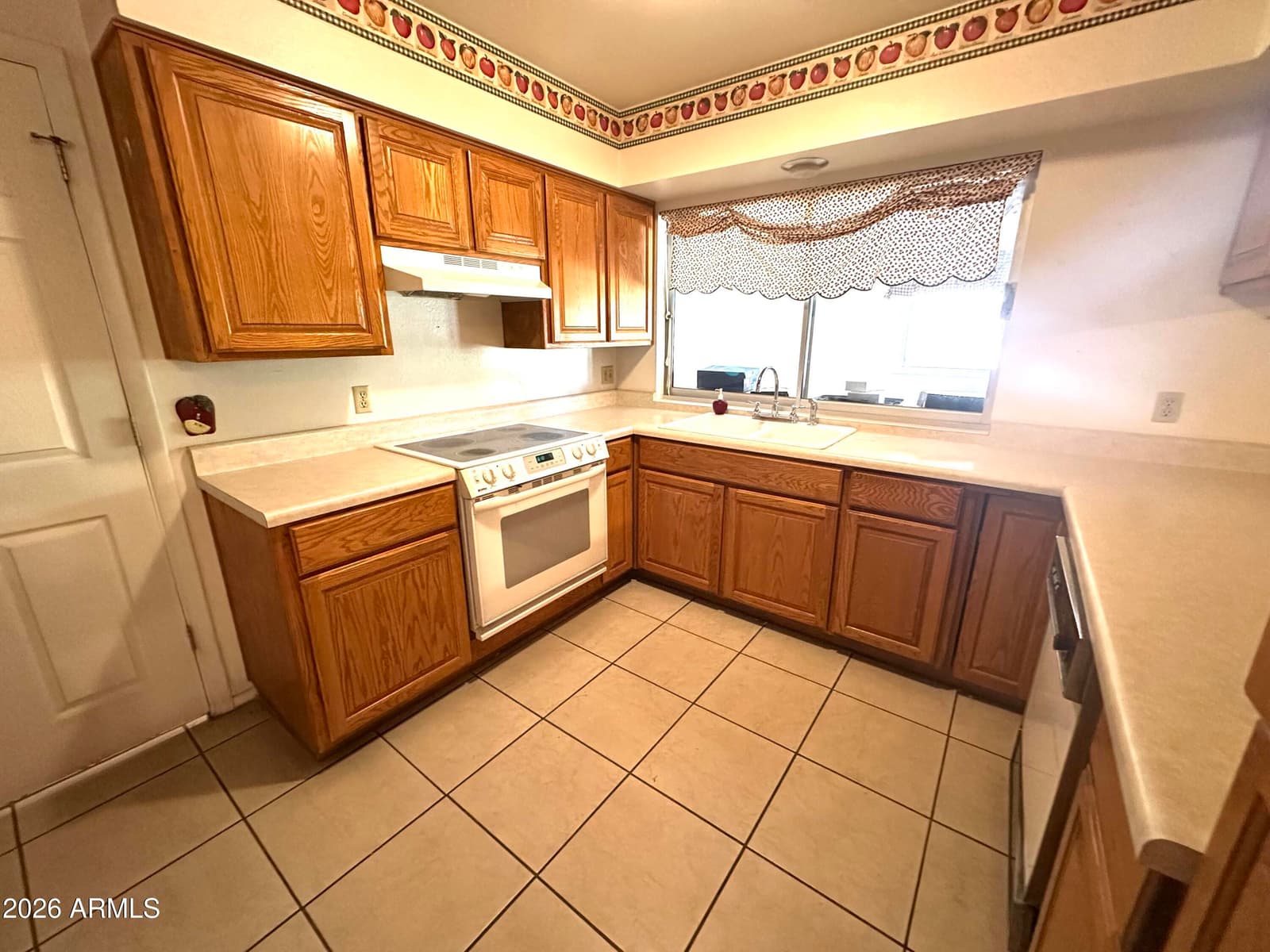 5746 S Maple Leaf Street, Claypool, AZ 85532 — photo 4 of 25