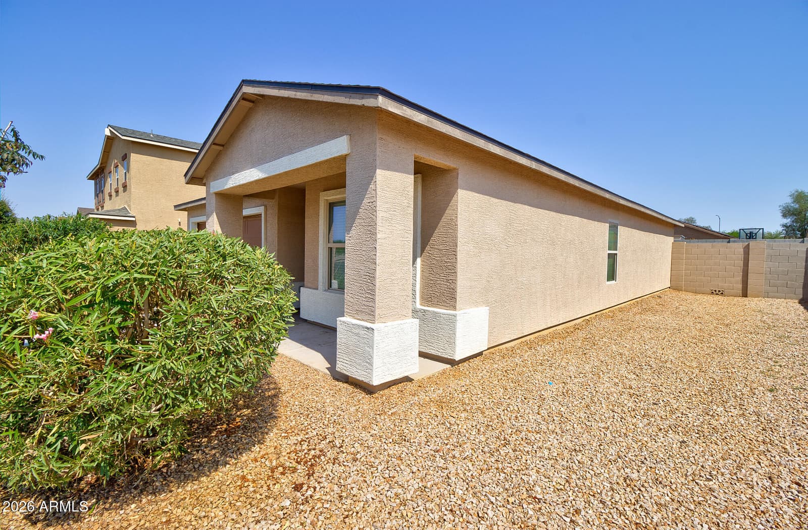 112 W WATSON Place, Casa Grande, AZ 85122 — photo 5 of 28