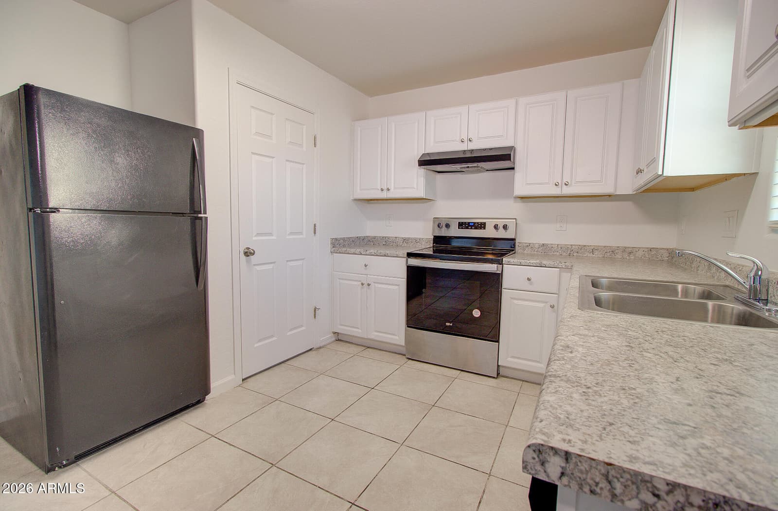 112 W WATSON Place, Casa Grande, AZ 85122 — photo 16 of 28