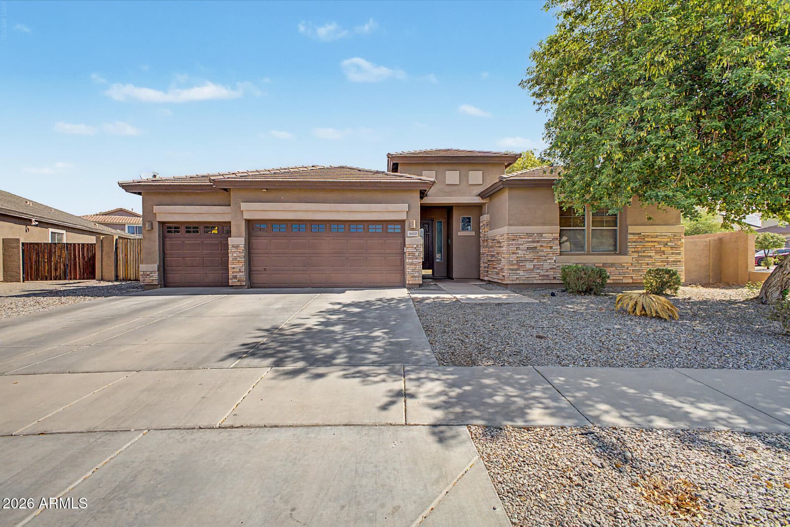 8602 W HELEN Lane, Glendale, AZ 85305 — photo 1 of 48