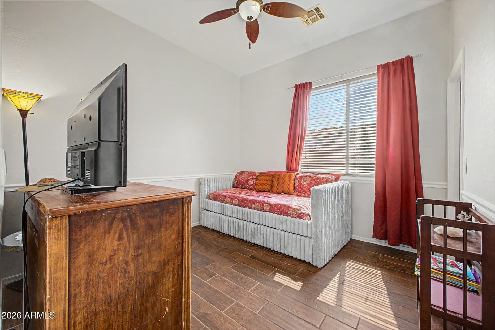 8602 W HELEN Lane, Glendale, AZ 85305 — photo 25 of 48