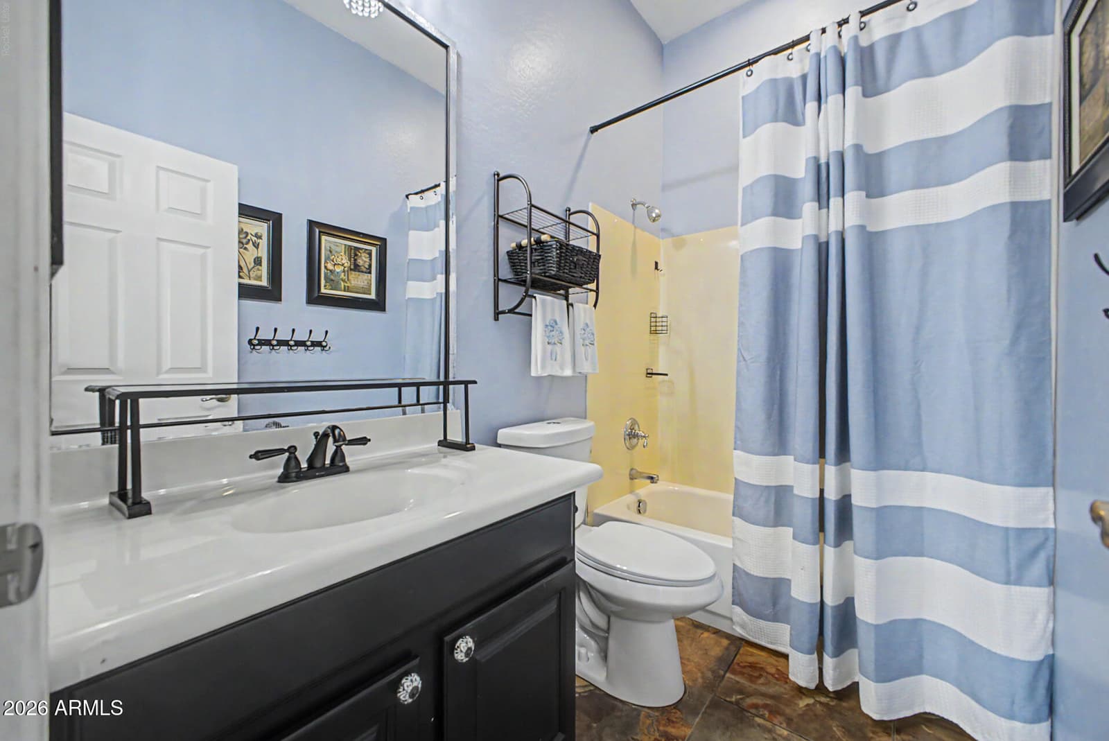 8602 W HELEN Lane, Glendale, AZ 85305 — photo 30 of 48