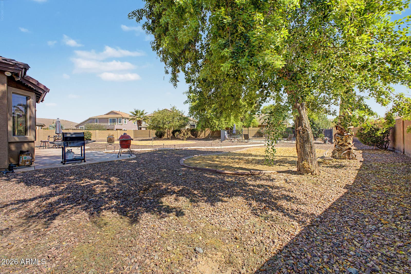 8602 W HELEN Lane, Glendale, AZ 85305 — photo 36 of 48