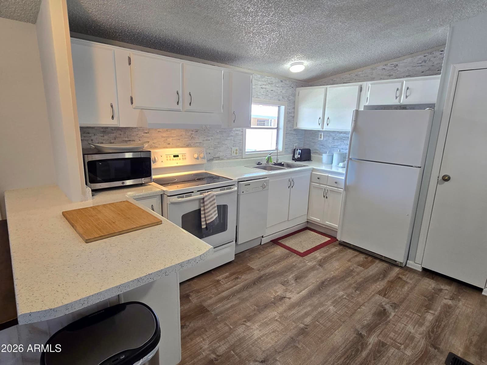 351 N MERIDIAN Road 126, Apache Junction, AZ 85120 — photo 9 of 25