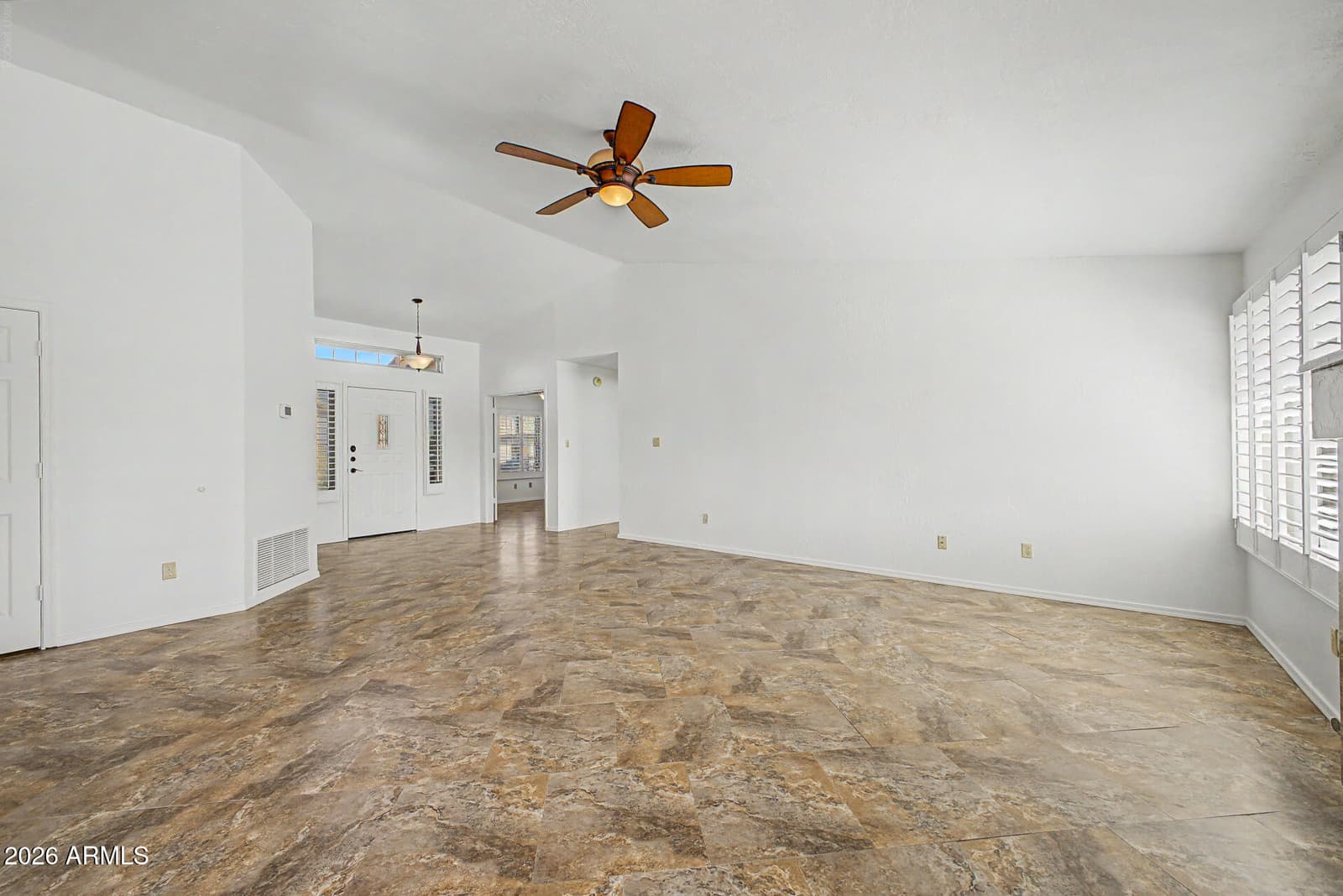 1527 N SINOVA, Mesa, AZ 85205 — photo 4 of 32