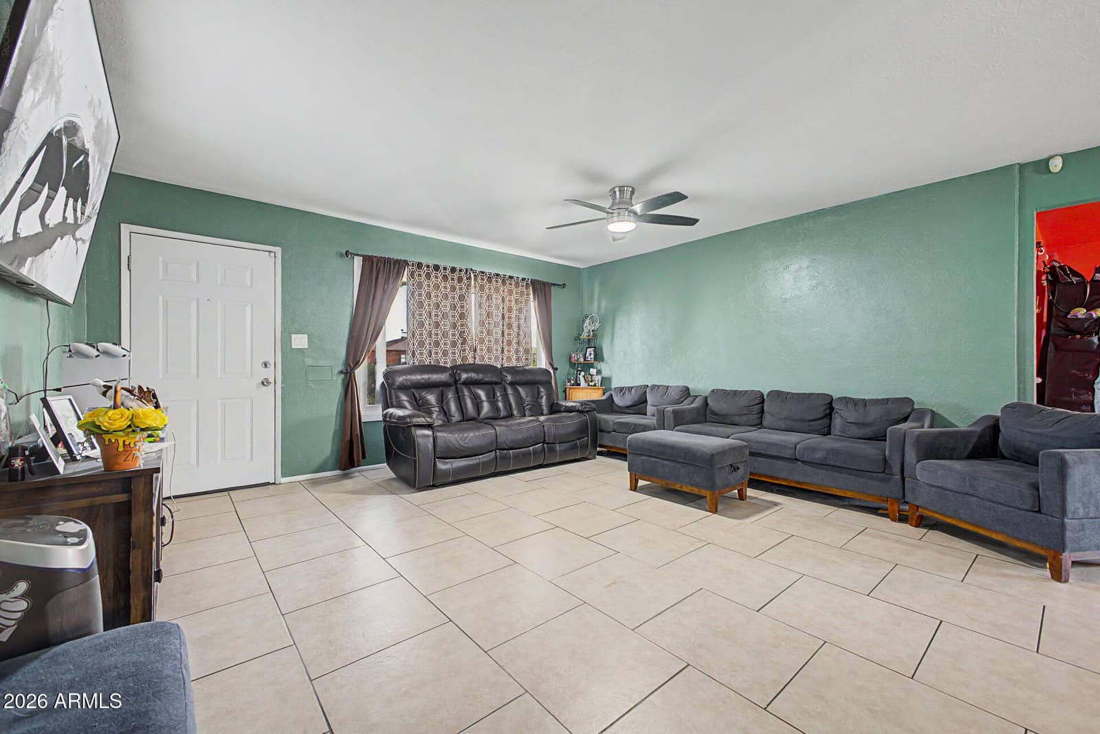 4250 W Keim Drive, Phoenix, AZ 85019 — photo 9 of 30