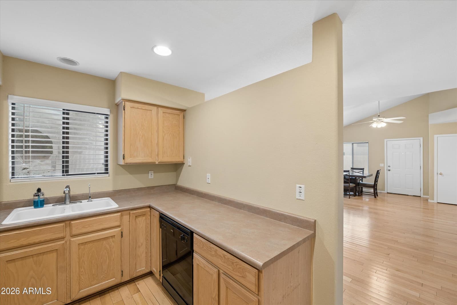 4742 W TOWNLEY Avenue, Glendale, AZ 85302 — photo 5 of 24