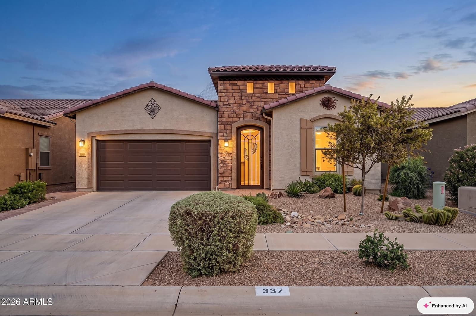 337 N RAINBOW Way, Casa Grande, AZ 85194 — photo 1 of 20