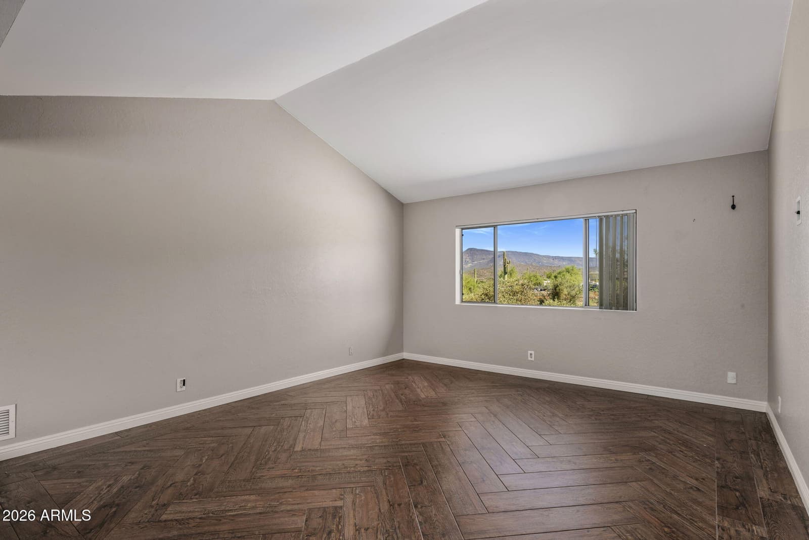 6914 E Highland. Road, Cave Creek, AZ 85331 — photo 9 of 45