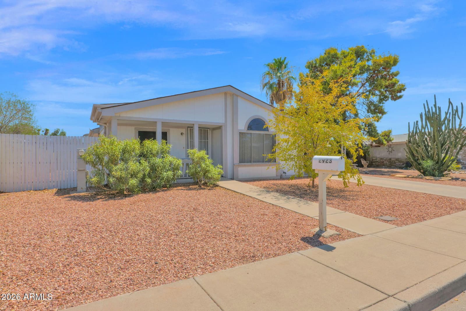 2923 E TONTO Lane, Phoenix, AZ 85050 — photo 1 of 35