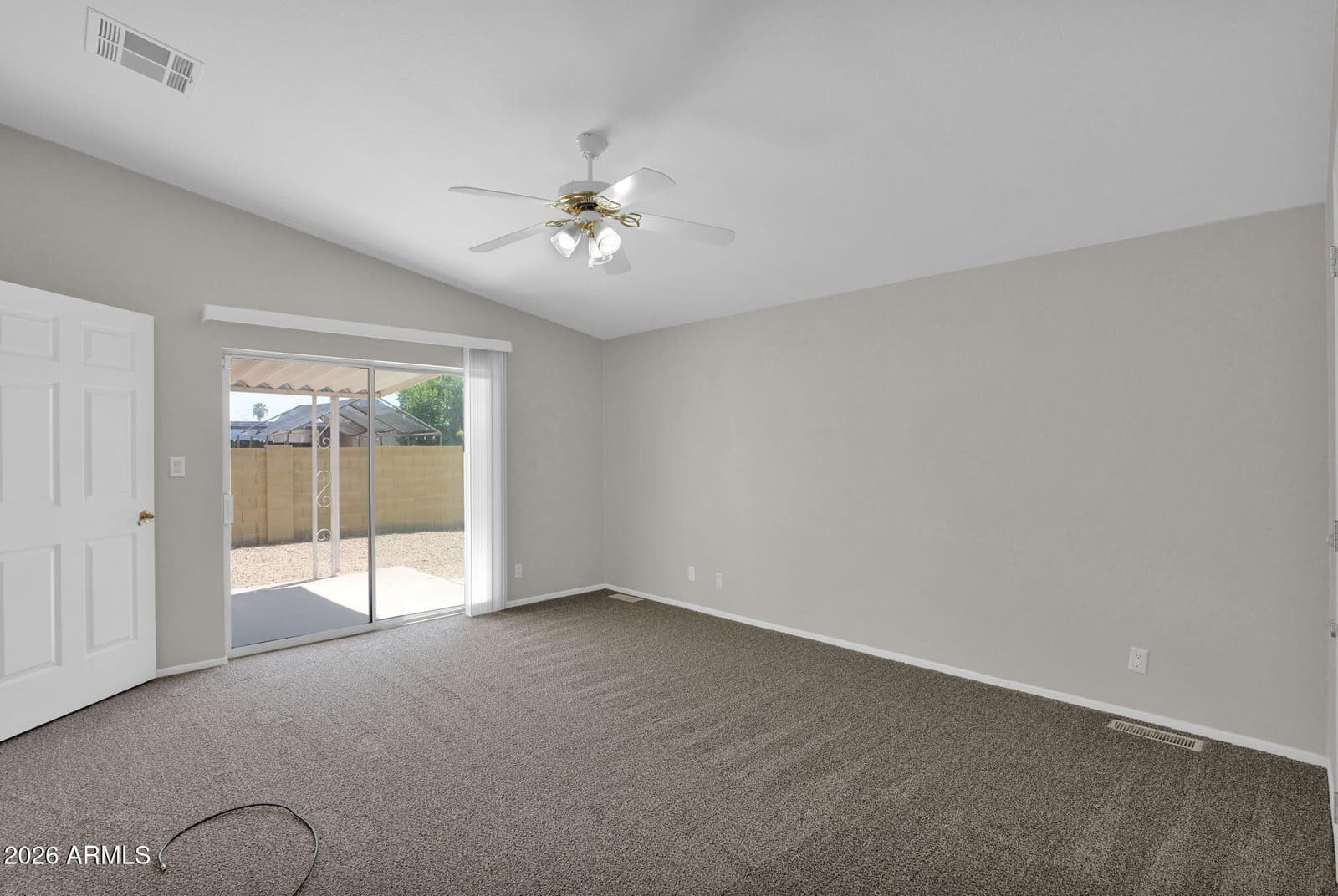 2923 E TONTO Lane, Phoenix, AZ 85050 — photo 15 of 35