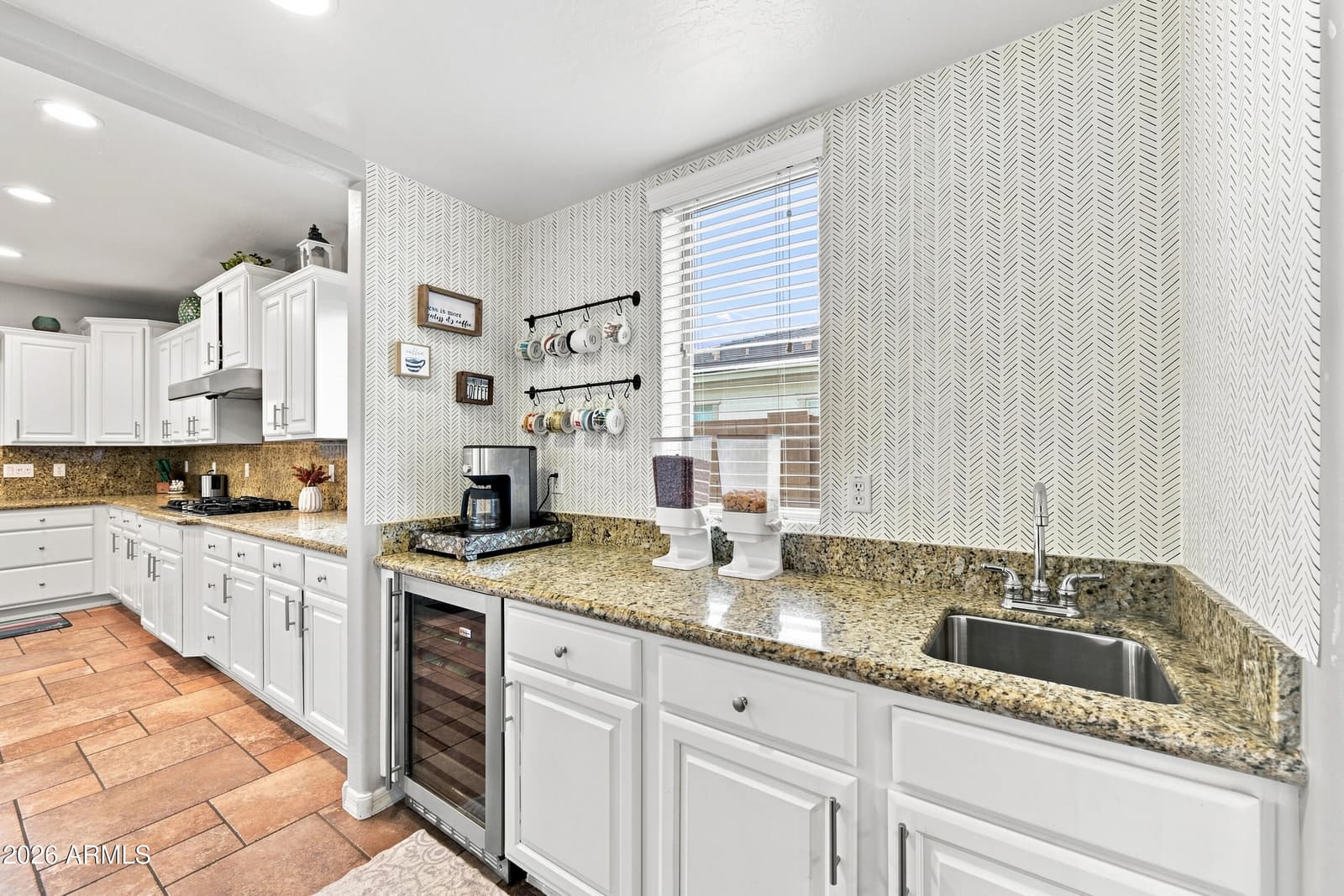 4340 S WHITE Drive, Chandler, AZ 85249 — photo 11 of 54