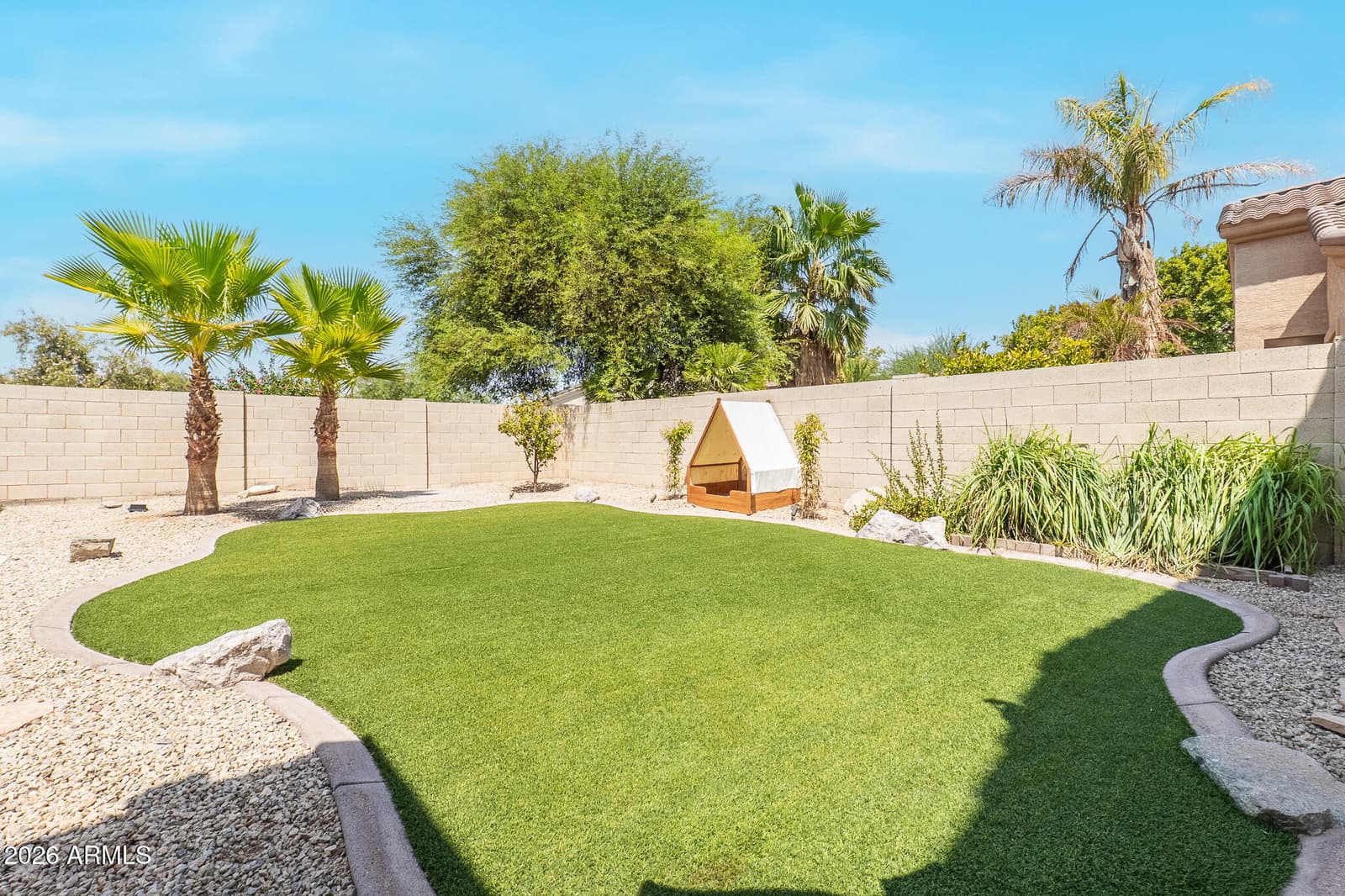 13660 W MONTE VISTA Road, Goodyear, AZ 85395 — photo 9 of 54
