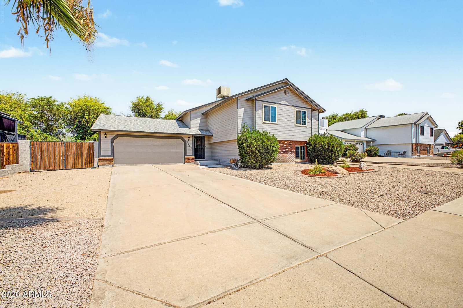 6730 E JUNIPER Street, Mesa, AZ 85205 — photo 3 of 52