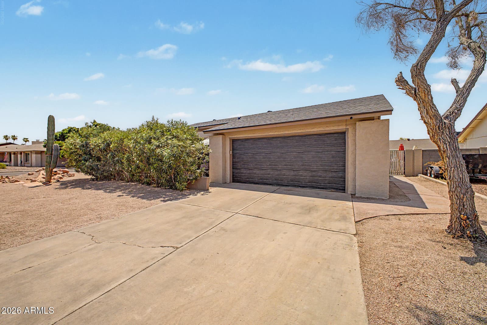 701 W LOS LAGOS VISTA Avenue, Mesa, AZ 85210 — photo 3 of 29