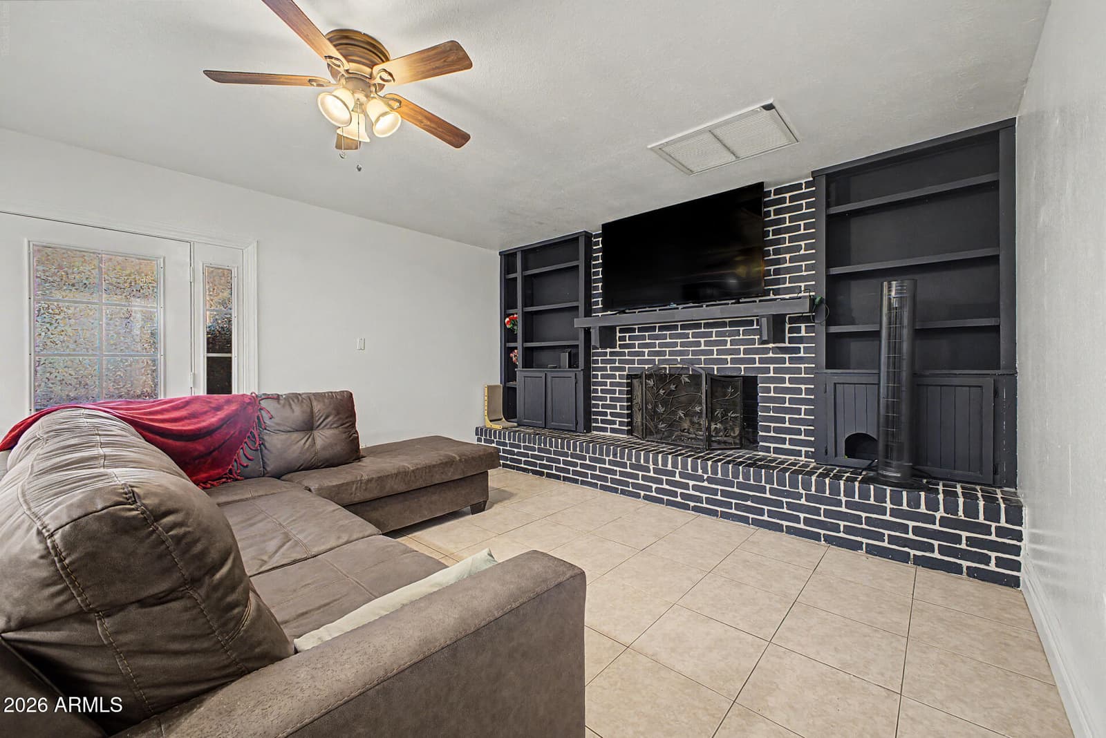 701 W LOS LAGOS VISTA Avenue, Mesa, AZ 85210 — photo 9 of 29