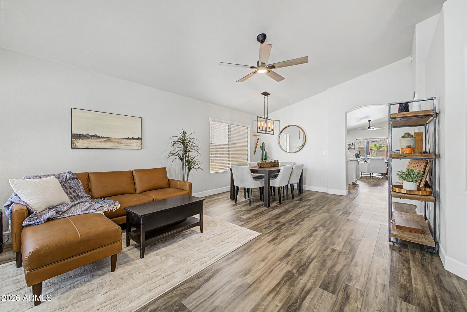 4327 E Tether Trail, Phoenix, AZ 85050 — photo 11 of 39