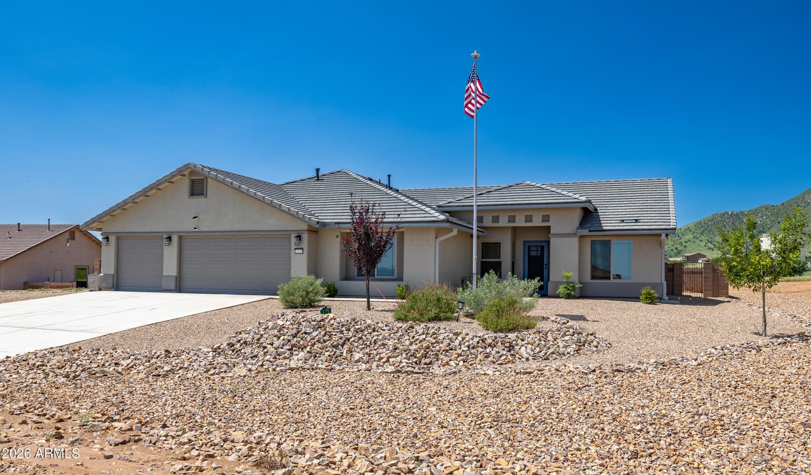 10118 S VAQUERO Lane, Hereford, AZ 85615 — photo 2 of 44