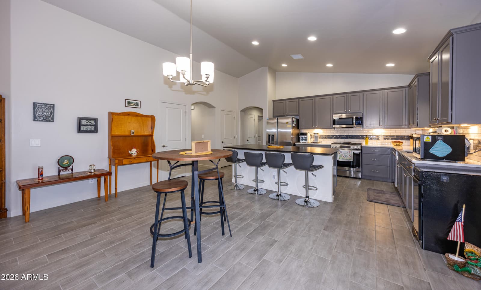 10118 S VAQUERO Lane, Hereford, AZ 85615 — photo 13 of 44